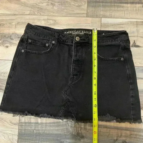 American Eagle Outfitters mini skirt, black distressed size 12 ￼ - Picture 7 of 7